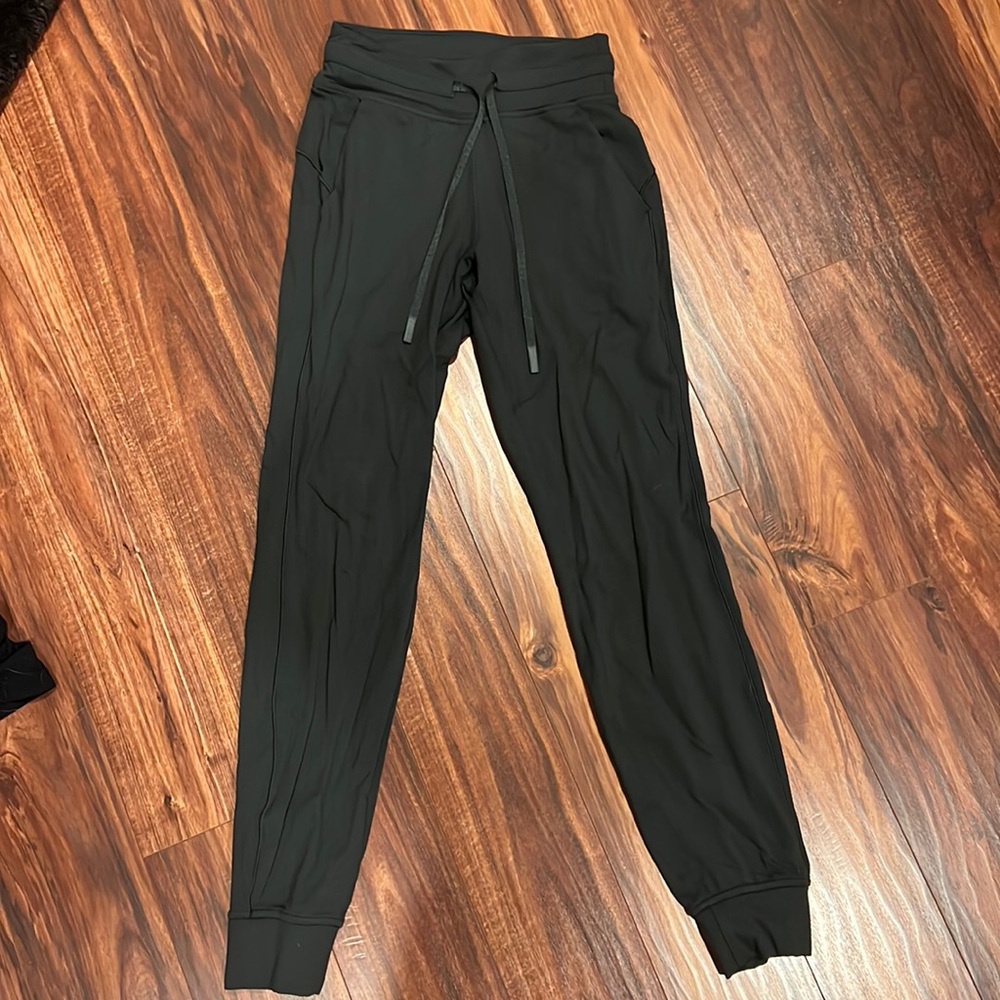 Lululemon Ready to Rulu full length jogger graphite grey 0